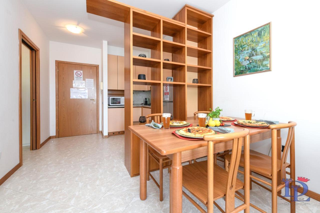 Desenzanoloft Official Partner Marriott Homes & Villas - A Casa Di Attila Desenzano del Garda Zewnętrze zdjęcie